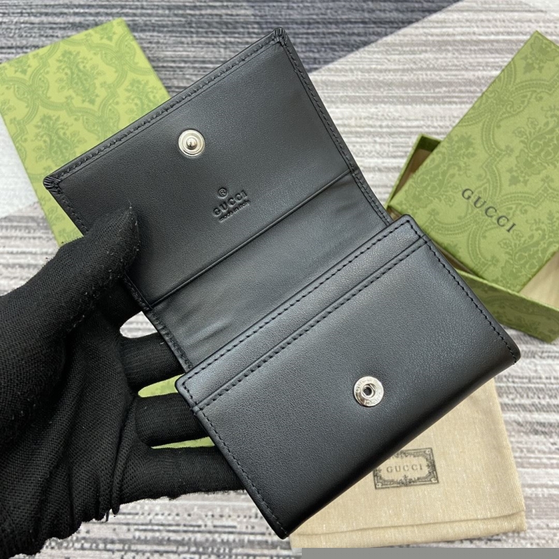 G*u*i wallets & purse
